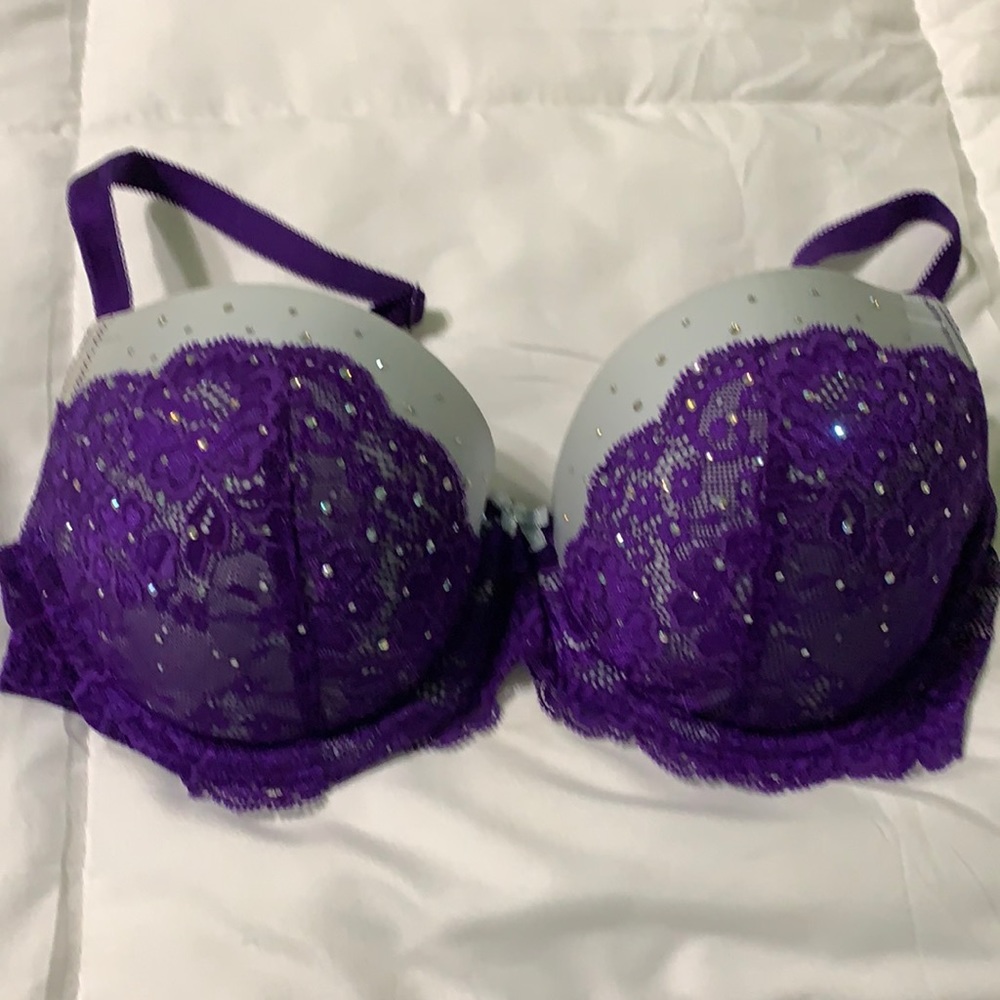 Victora’s Secret Bra